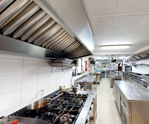 Nuestra cocina: nuestro orgullo y dominio personal.